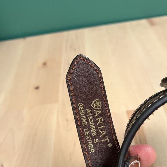 Ariat Western Womens Belt Leather Embossed Design Oval Conchos Brown Sz Small - Picture 8 of 9